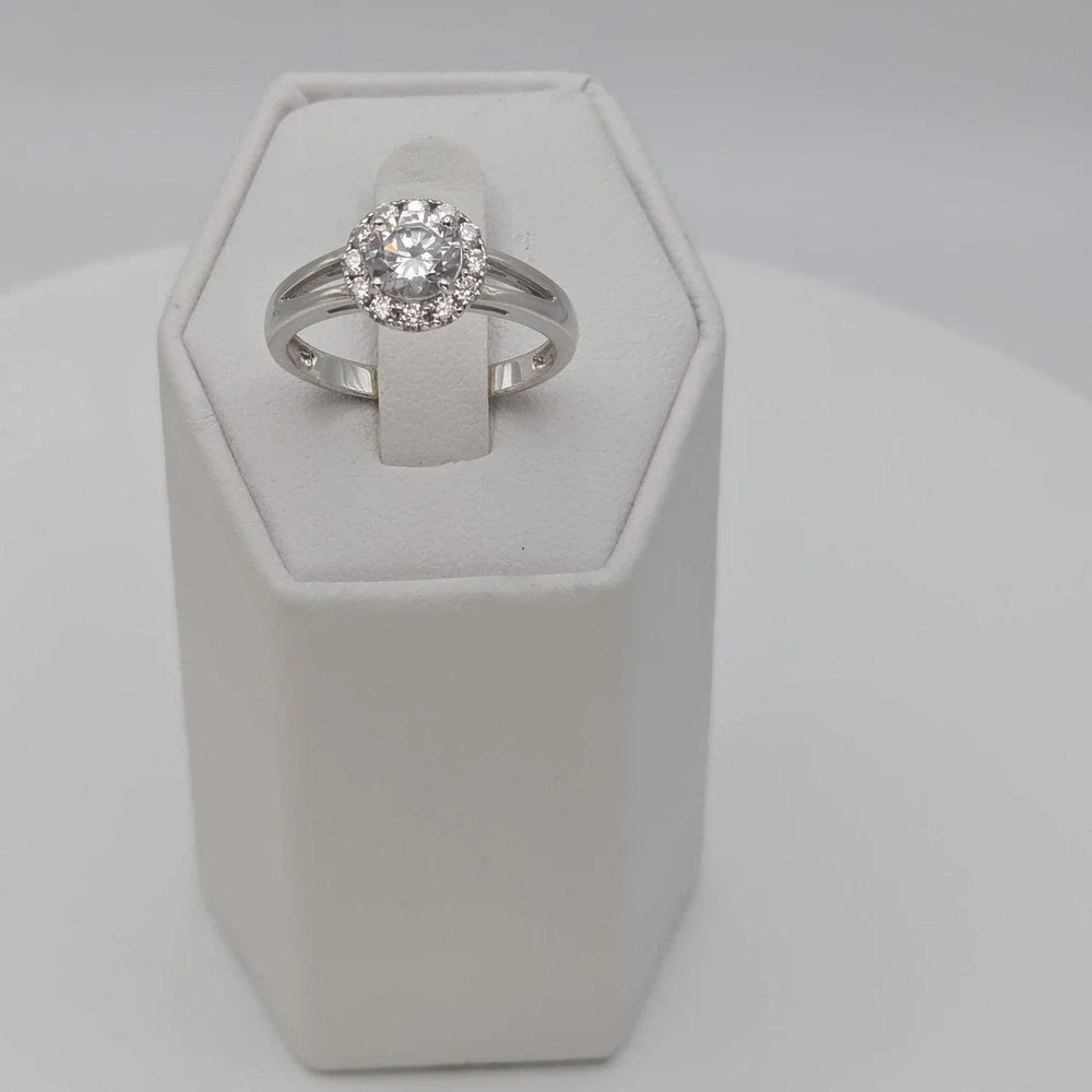 Vtg CN Signed 925 Sterling Silver Ring Halo Cubic Zirconia Split-Shank Size‎ 7